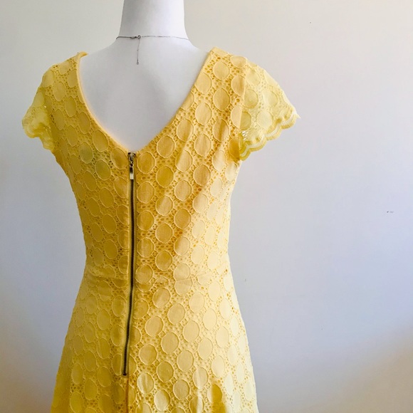 Yellow Lacey Dress - Picture 3 of 4